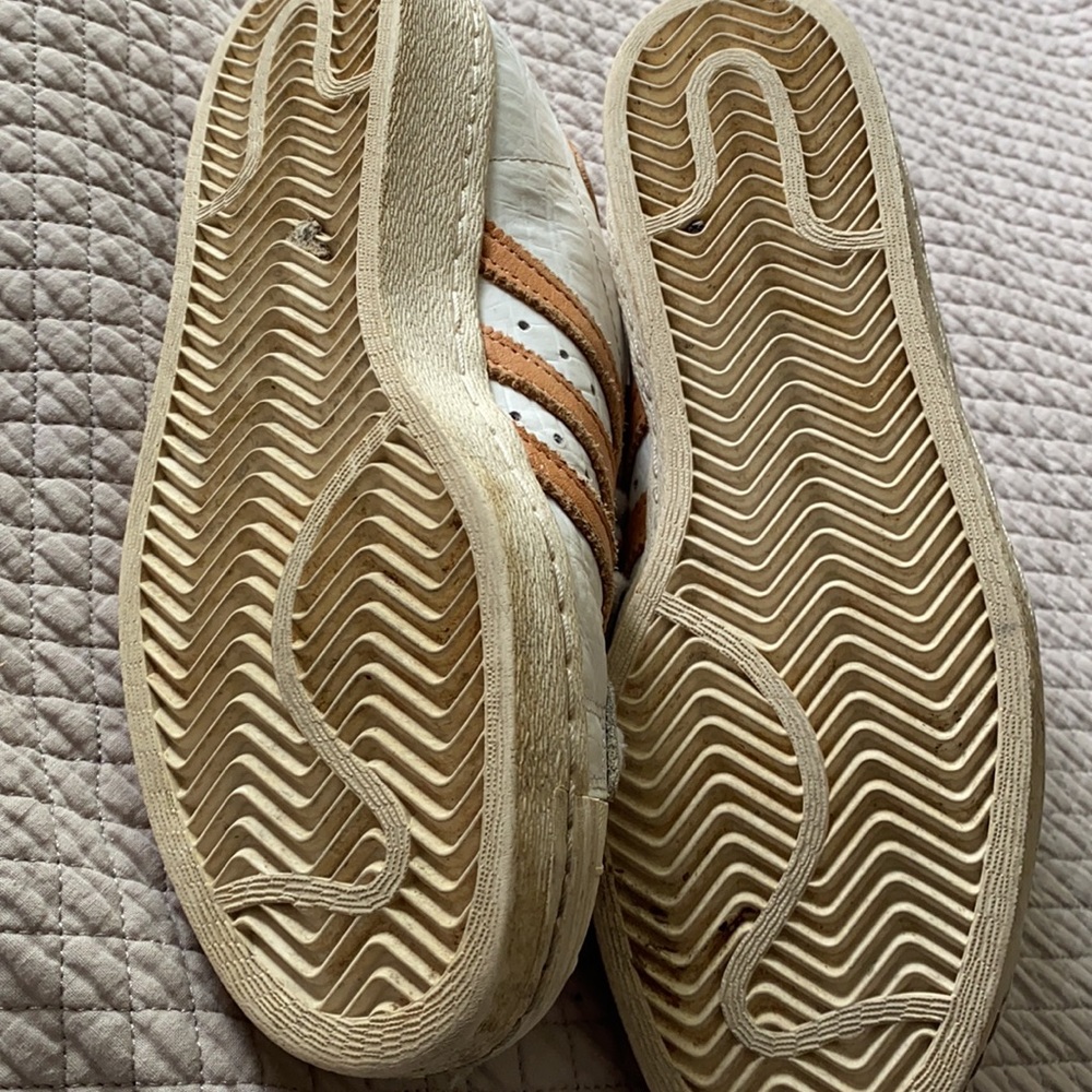 Adidas Shell Toe - Picture 3 of 5